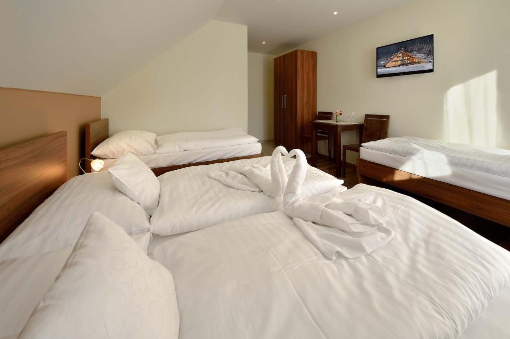 Villa Gloria Rooms & Apartments Donovaly Rum bild