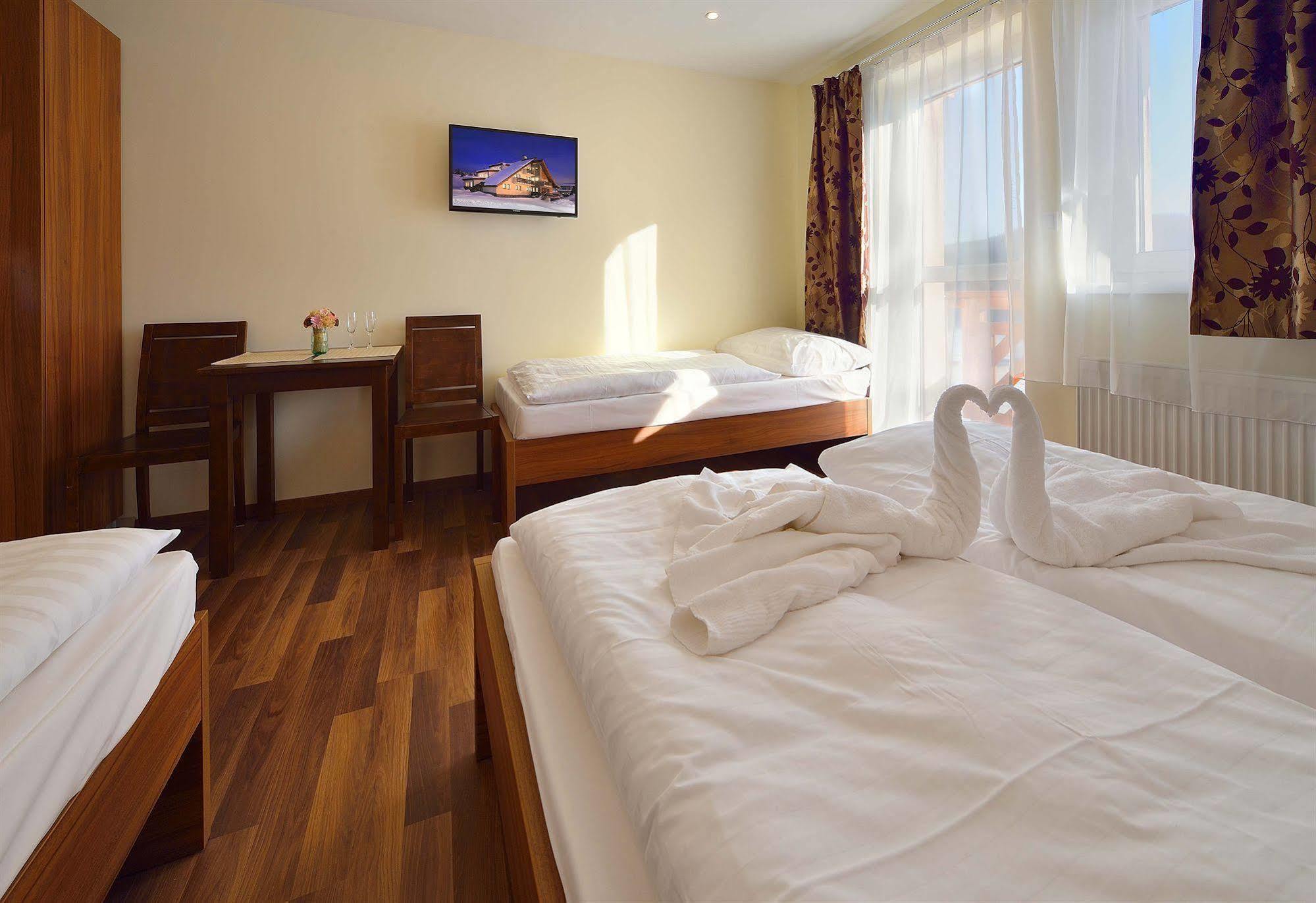 Villa Gloria Rooms & Apartments Donovaly Exteriör bild